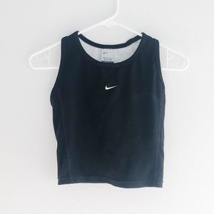 Nike • Fitted Logo Tank Top